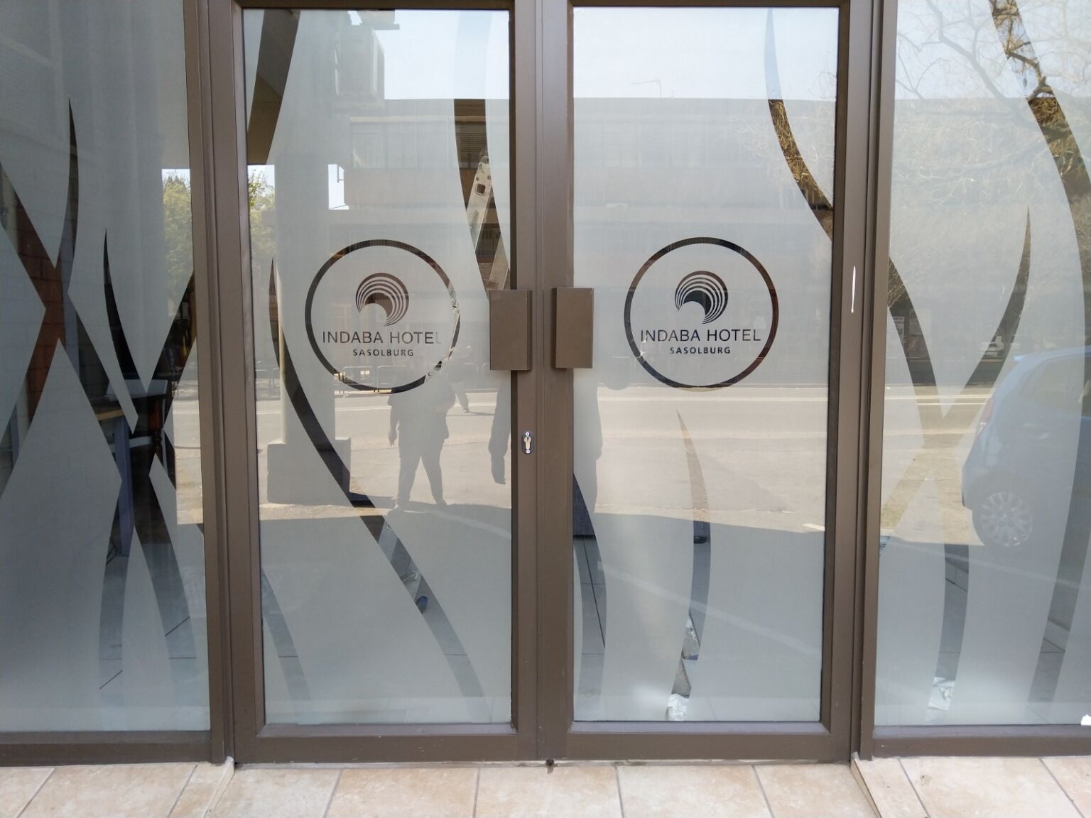 SANDBLAST FROSTED VINYL 4front Projects